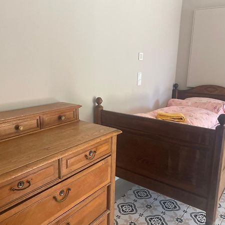 Appartement Mit 2 Schlafzimmern Und Terrasse Halle  Екстер'єр фото